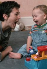 okulda basari icin bebekken konusun